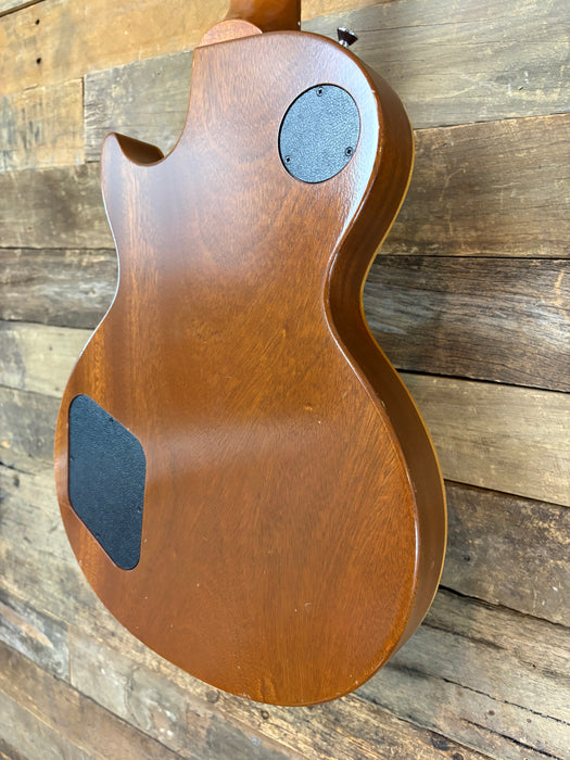 Second Hand 2018 Gibson Les Paul Studio Tribute T, Satin Honey Burst w/OSC