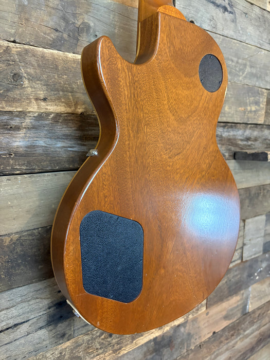 Second Hand 2018 Gibson Les Paul Studio Tribute T, Satin Honey Burst w/OSC