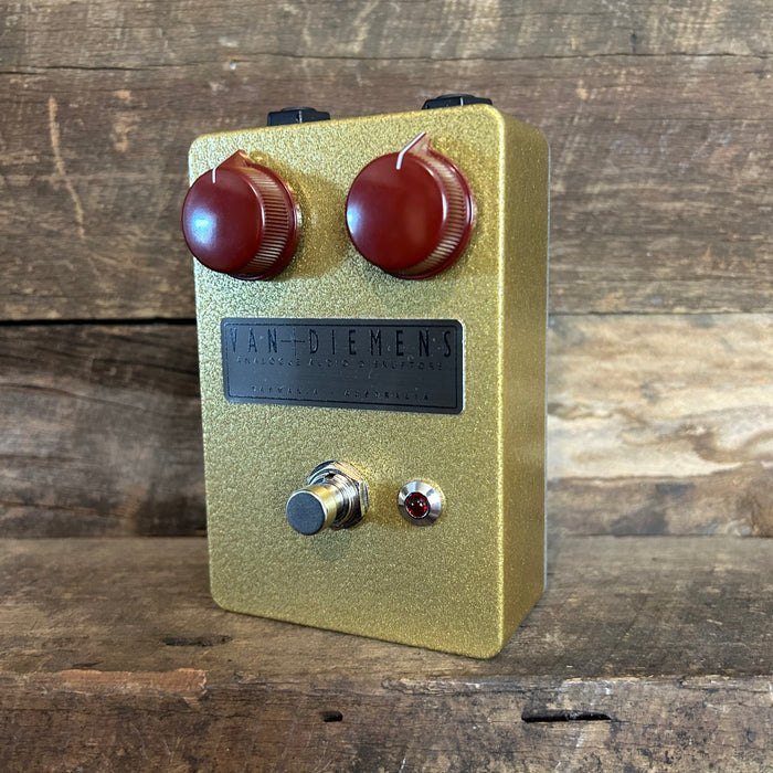 Van Diemens Analogue Audio Disruptors - Red Ochre OC42 — Pedal Empire Van Diemens Analogue Audio Disruptors - Red Ochre OC42 — Pedal Empire