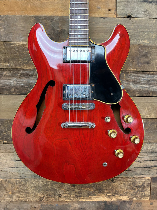 Second Hand 1980's Yamaha SA-700 Persimmon Red w/Hard Case