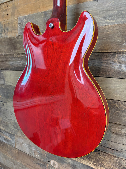 Second Hand 1980's Yamaha SA-700 Persimmon Red w/Hard Case