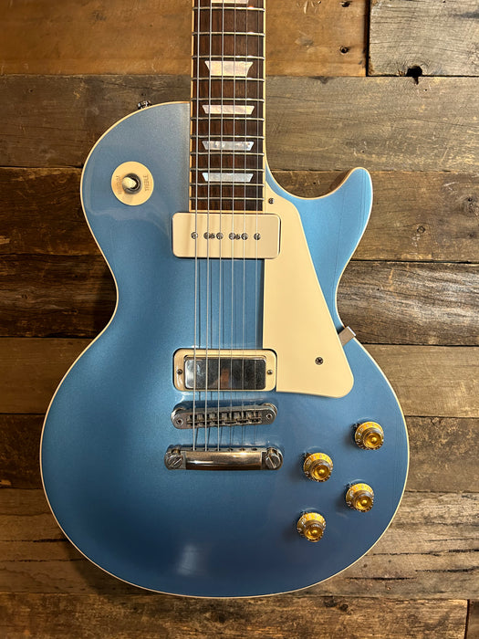 Second Hand Gibson Limited Edition Les Paul Deluxe Pelham Blue 2015