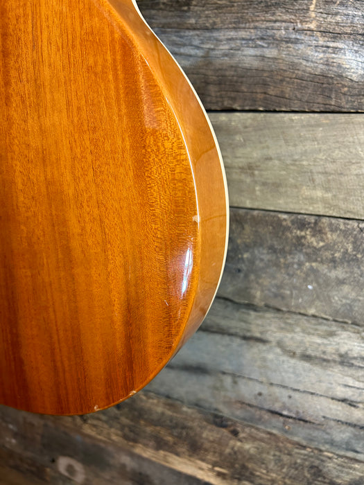 Second Hand Gibson Limited Edition Les Paul Deluxe Pelham Blue 2015