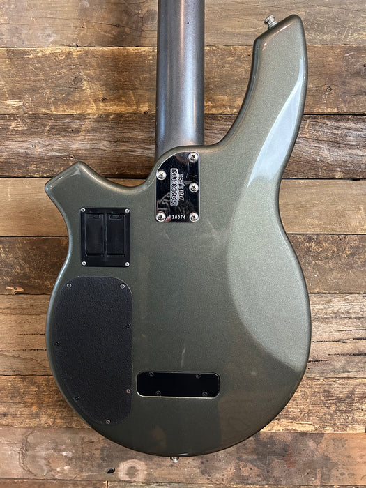 Second Hand Musicman Bongo Bass 2004- Graphite Pearl