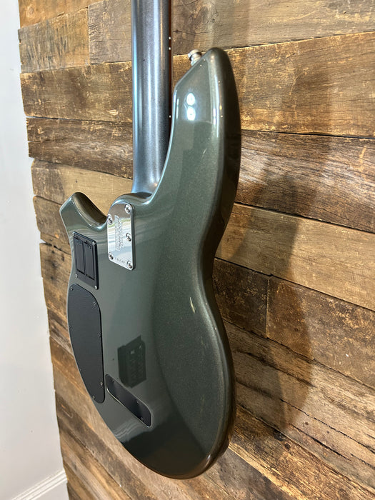 Second Hand Musicman Bongo Bass 2004- Graphite Pearl