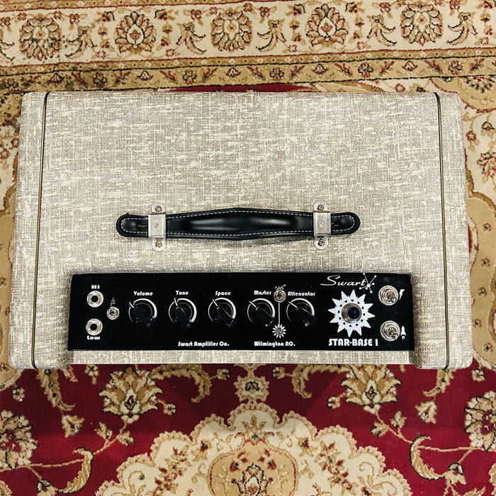 Second Hand Swart Star-Base 1 - 18w Combo Amplifier