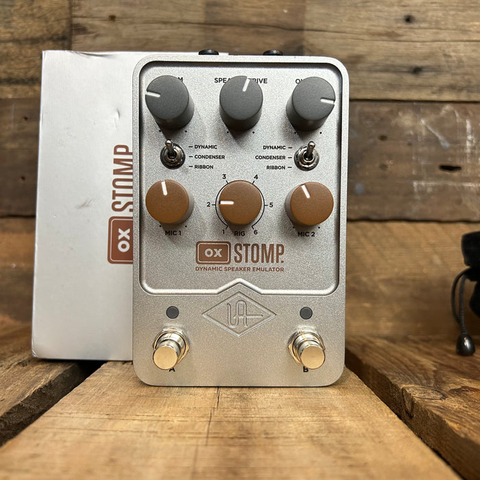 Second Hand Universal Audio Ox Stomp Dynamic Speaker Emulator