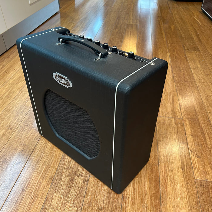 Second Hand Supro Blues King 12 Combo Amplifier