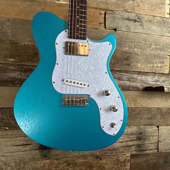 Conway Guitars Leo Cub - Glacier Blue