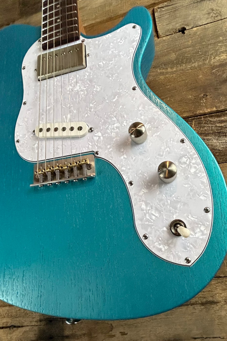 Conway Guitars Leo Cub - Glacier Blue