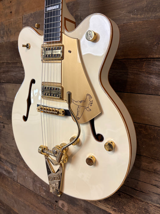 Second Hand 2001 Gretsch 7594 White Falcon II 70s Reissue (Pre-Fender Distribution) w/OHSC