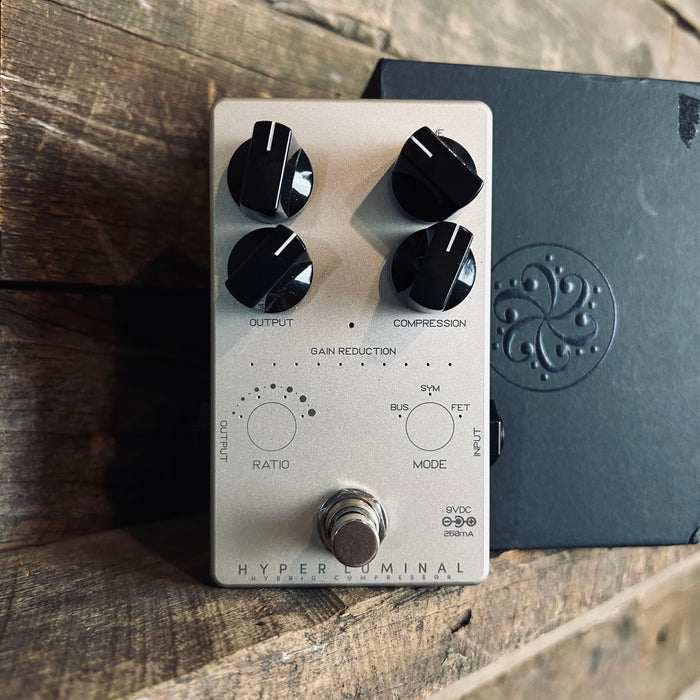 Second Hand Darkglass Electronics Hyper Luminal Hybrid Compressor