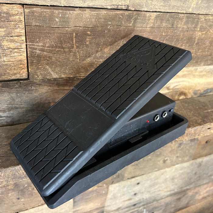 Second Hand Behringer FCV100 Volume/Expression Pedal