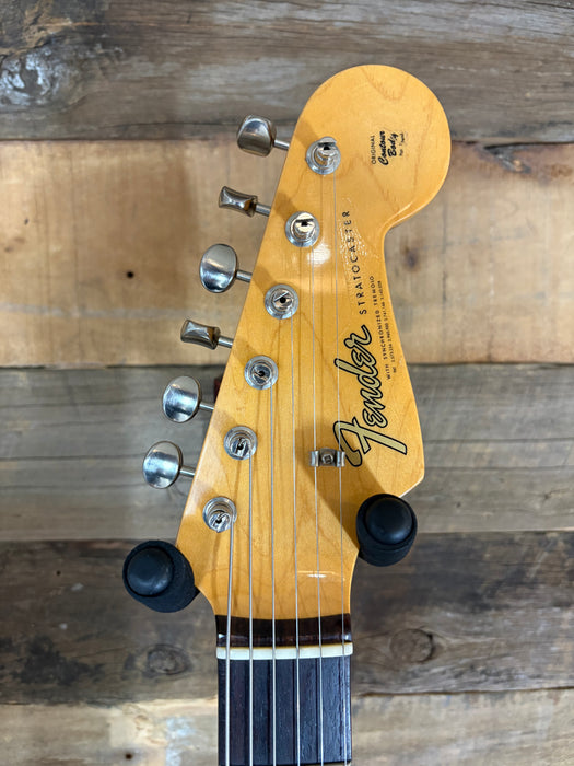 Second Hand 2018 Fender American Original '60s Stratocaster in 3-Tone Sunburst (lightly relic'd)  w/OHSC