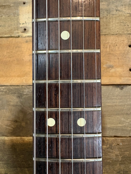 Second Hand 2004 Fender USA 'American Series' Sunburst w/Custom Shop Fat 50's Pup upgrade - Hard case