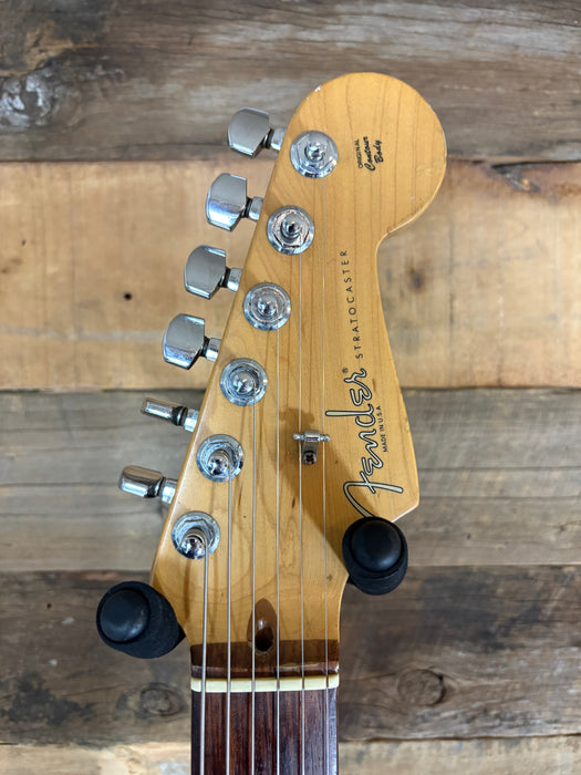 Second Hand 2004 Fender USA 'American Series' Sunburst w/Custom Shop Fat 50's Pup upgrade - Hard case