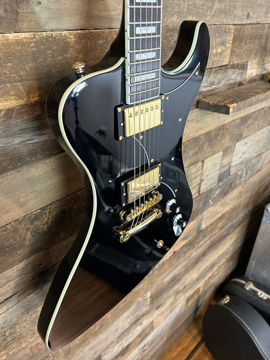 Dunable R2v2 DE - Black Gloss/Gold Hardware