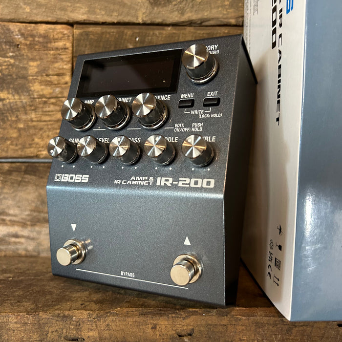 Second Hand BOSS IR-200 Amp and IR Cabinet