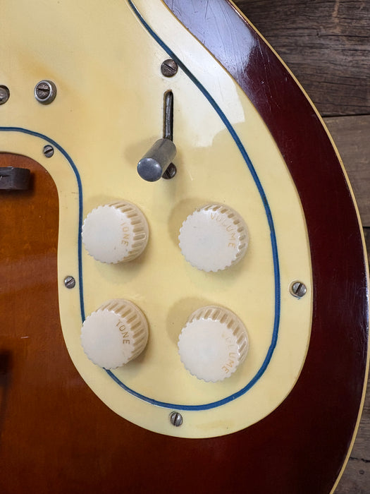 Second Hand 1956 Silvertone 1382L Thin Twin Jimmy Reed - Cherry Burst w/OHSC