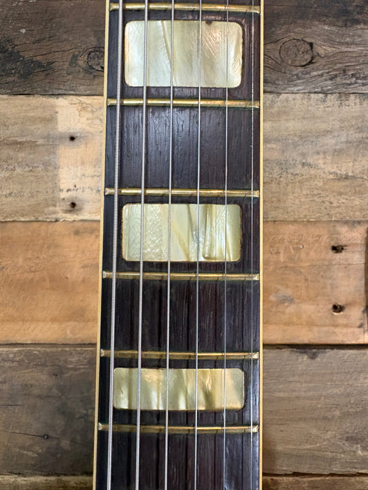 Second Hand 1956 Silvertone 1382L Thin Twin Jimmy Reed - Cherry Burst w/OHSC