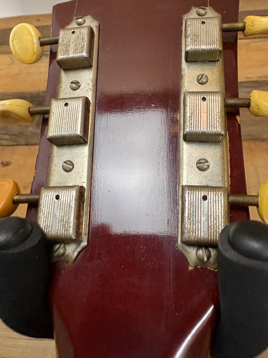 Second Hand 1956 Silvertone 1382L Thin Twin Jimmy Reed - Cherry Burst w/OHSC