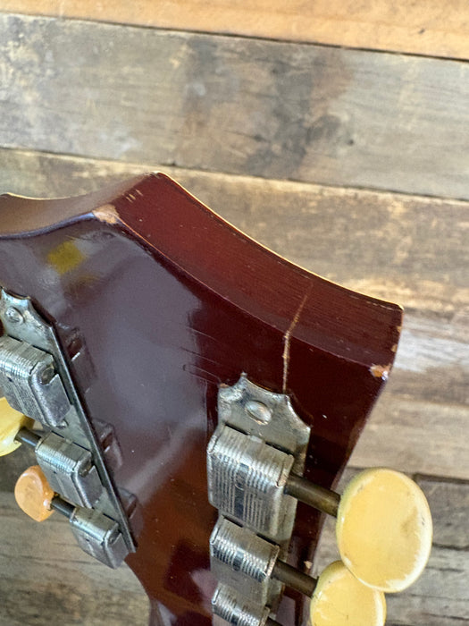 Second Hand 1956 Silvertone 1382L Thin Twin Jimmy Reed - Cherry Burst w/OHSC