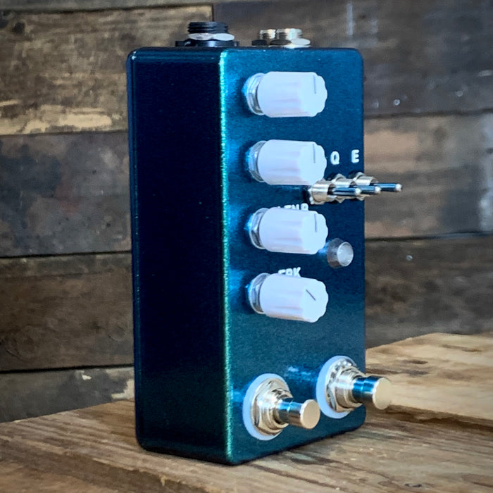 Montreal Assembly - Count to 5 **Pedal Empire Exclusive Two Tone Colourway**