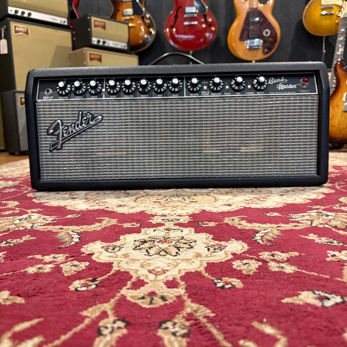 Second Hand Fender bandmaster vintage modified 40-watt hybrid tube head, w/footswitch and cover