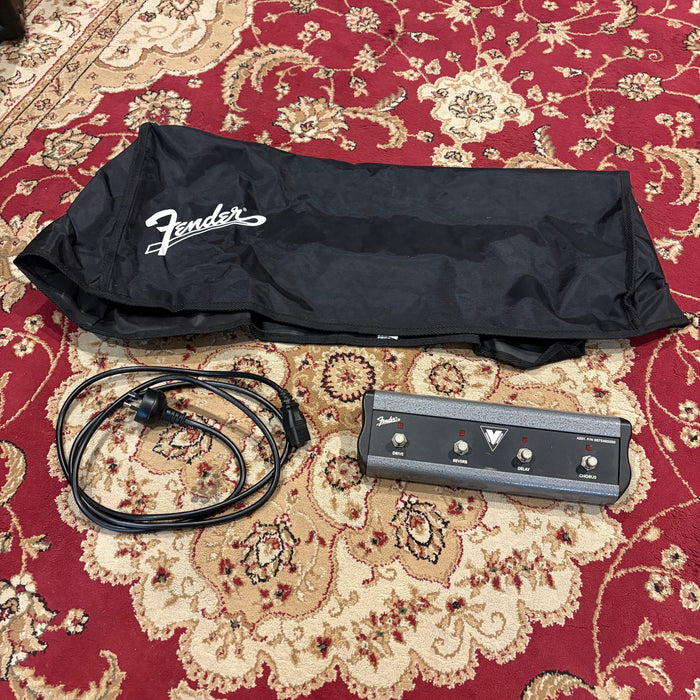 Second Hand Fender bandmaster vintage modified 40-watt hybrid tube head, w/footswitch and cover