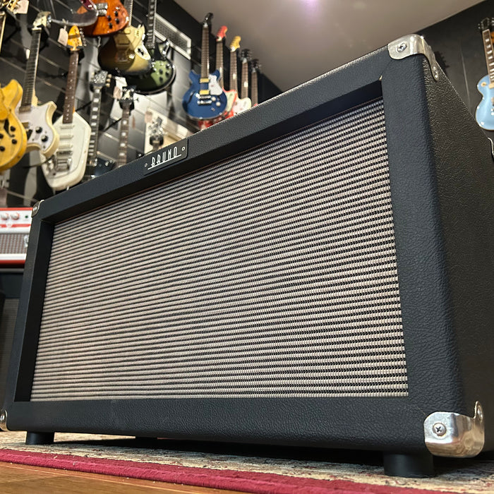 Second Hand Bruno Underground 30 and 2x12 Cab