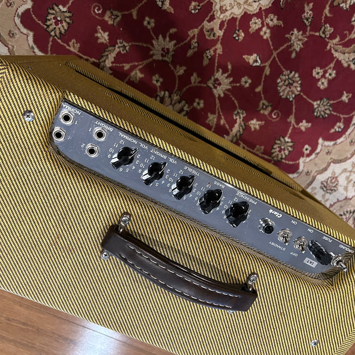 Second Hand Clark Amplification Penrose 2x10 Combo