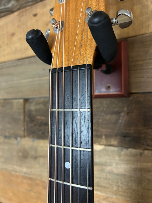 Second Hand Maton EBG808CL Performer