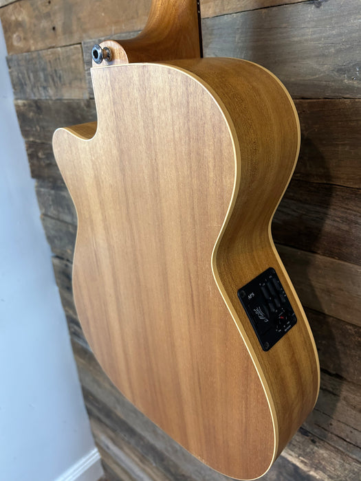 Second Hand Maton EBG808CL Performer