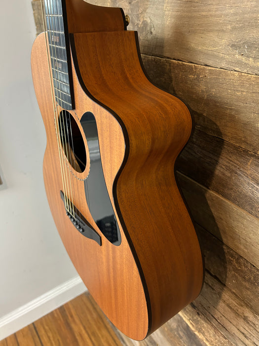 Second Hand Fenech VHT Series GA Cutaway- Mahogany