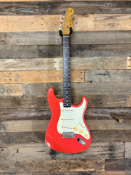 Second Hand 1997 Fender Custom Shop 1960's Stratocaster John Cruz Cunetto Relic in Fiesta Red w/OHSC