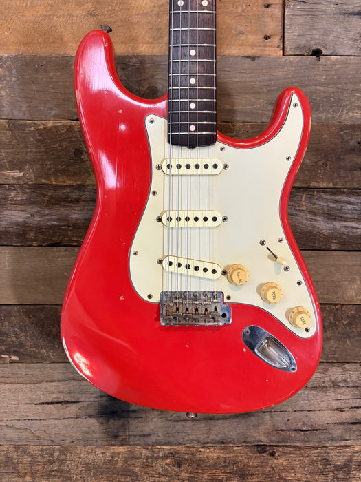 Second Hand 1997 Fender Custom Shop 1960's Stratocaster John Cruz Cunetto Relic in Fiesta Red w/OHSC
