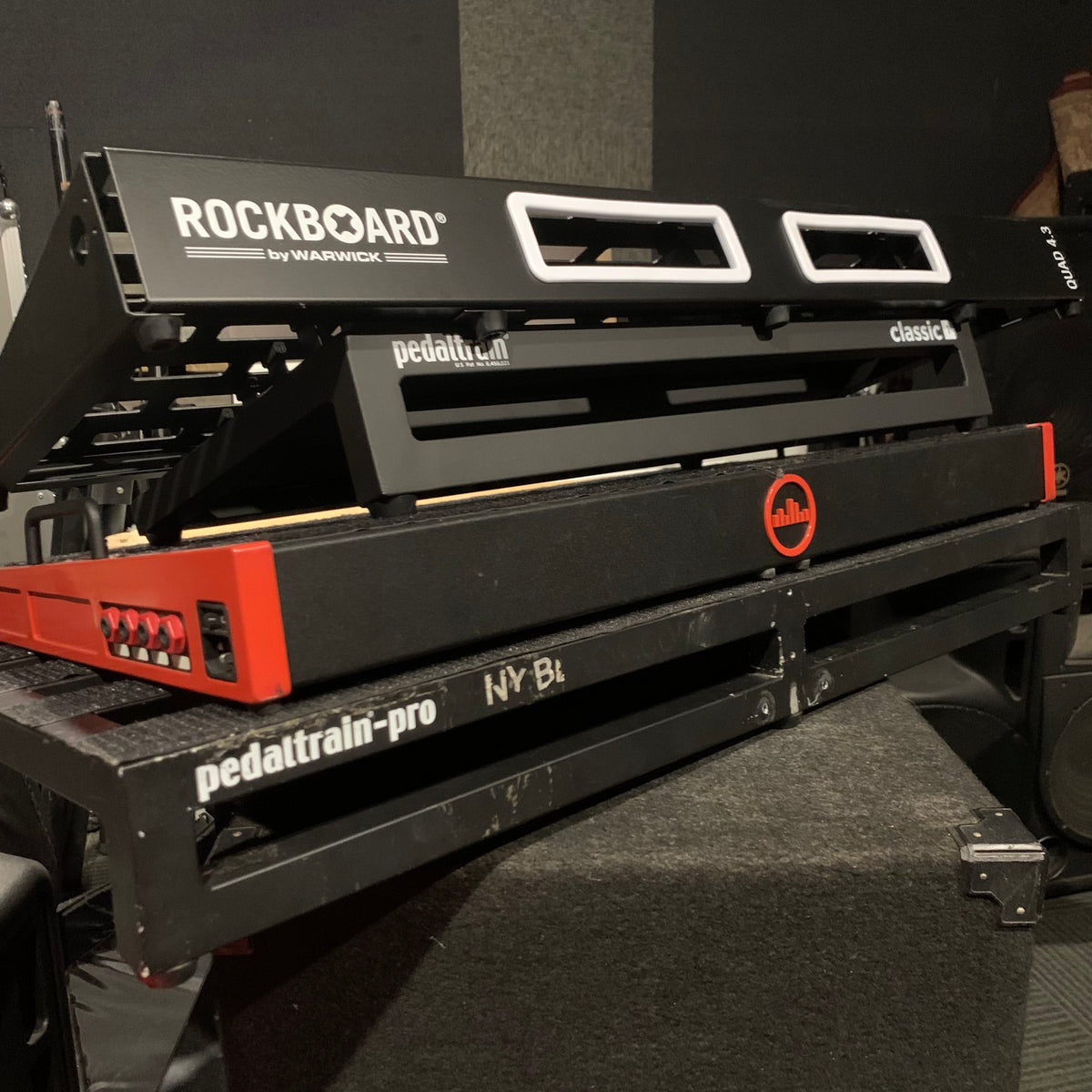 ORIGIN EFFECTS Cali76 cb Compact Bass