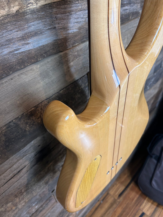 Second Hand PRS SE Kingfisher Bass