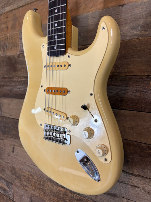 Second Hand 1978 Tokai Springy Sound ST-50, w/Tweed Hard Case