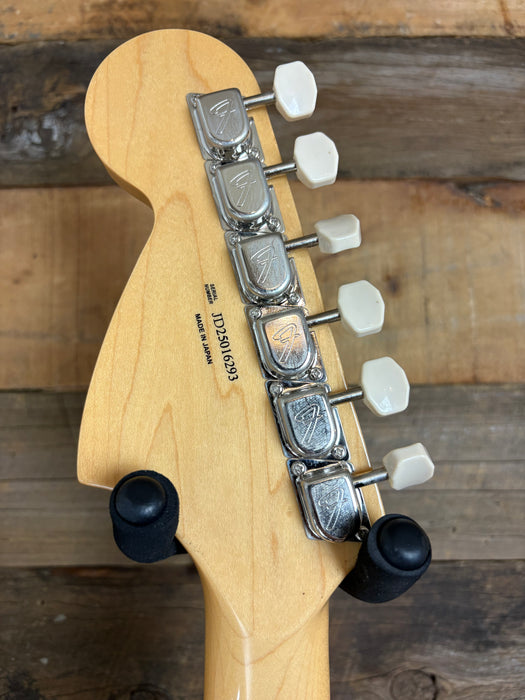 Second Hand 2025 Fender Japan Traditional 70s Mustang, Candy Apple Red with Matching Head stock w/OSC