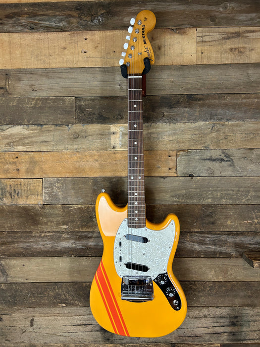 Second Hand Fender Vintera II 70's Competition Mustang