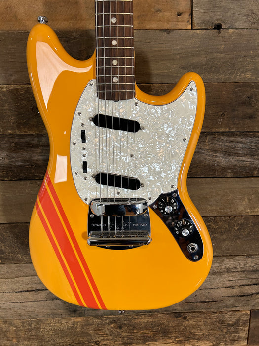 Second Hand Fender Vintera II 70's Competition Mustang