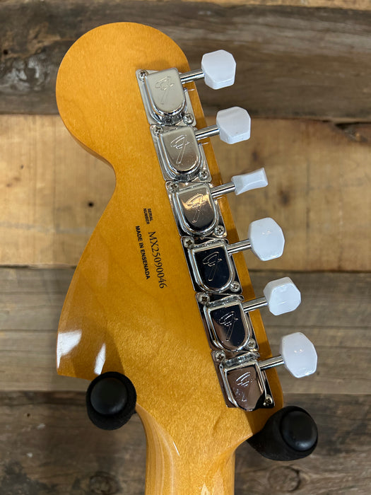 Second Hand Fender Vintera II 70's Competition Mustang