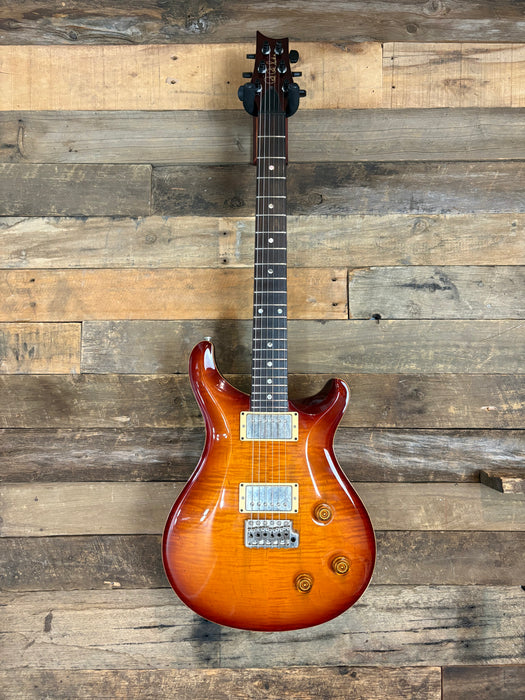 Second Hand 1999 USA PRS Custom 22 – Tobacco Sunburst, PRS Dragon II Pickups, PRS 5-Way Rotary Circuit. w/OHSC