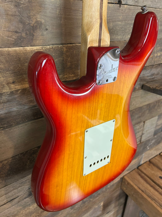 Second Hand Fender American Deluxe Fat Strat (2003)