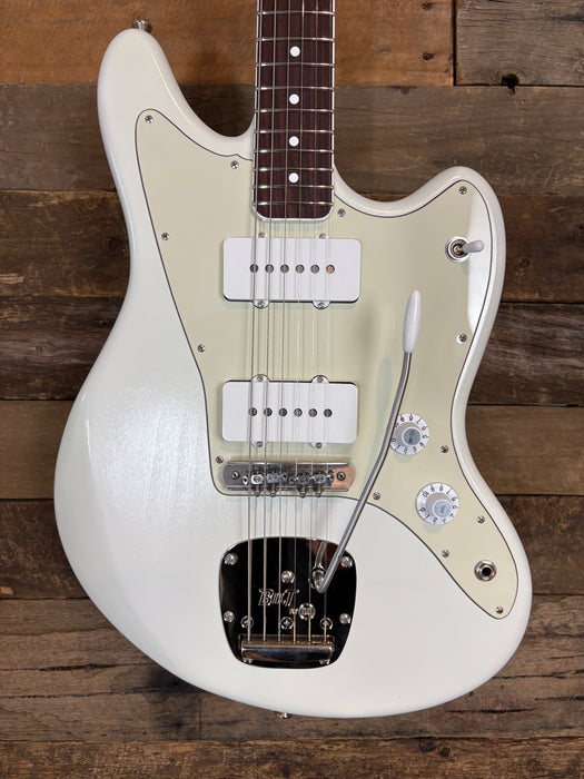 Bilt Guitars Relevator L.S. - Olympic White - Curtis Novak JM-V Pickups w/Soft Case
