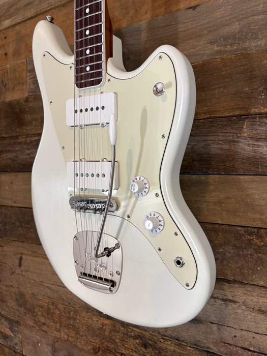 Bilt Guitars Relevator L.S. - Olympic White - Curtis Novak JM-V Pickups w/Soft Case