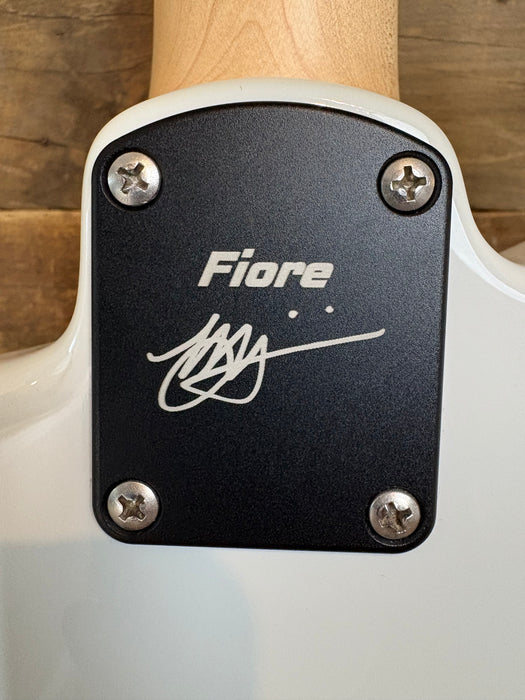 Second Hand PRS Fiore - HSS (Pearl White) - Made in USA