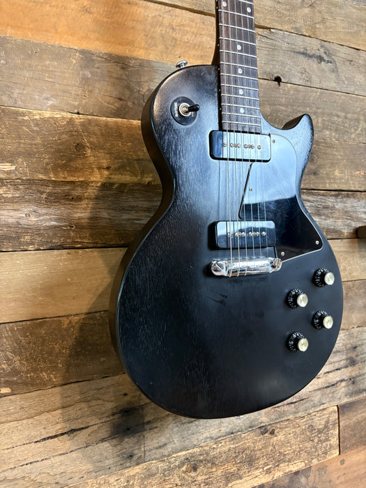 Second Hand 2021 Gibson Les Paul Special Tribute P-90 in Worn Ebony with case