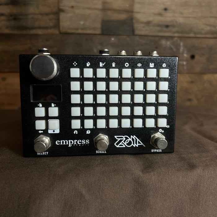 Second Hand Empress ZOIA (no box)